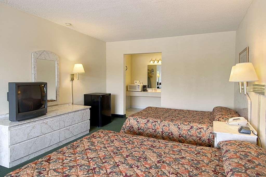 Days Inn By Wyndham Donalsonville Pokój zdjęcie